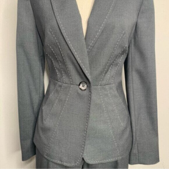 NWT Kasper Gray Two Piece Pants Suit Set - Picture 5 of 10